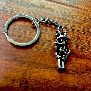 #237 - Brand new, funny, metal keychain of two skeletons, making love